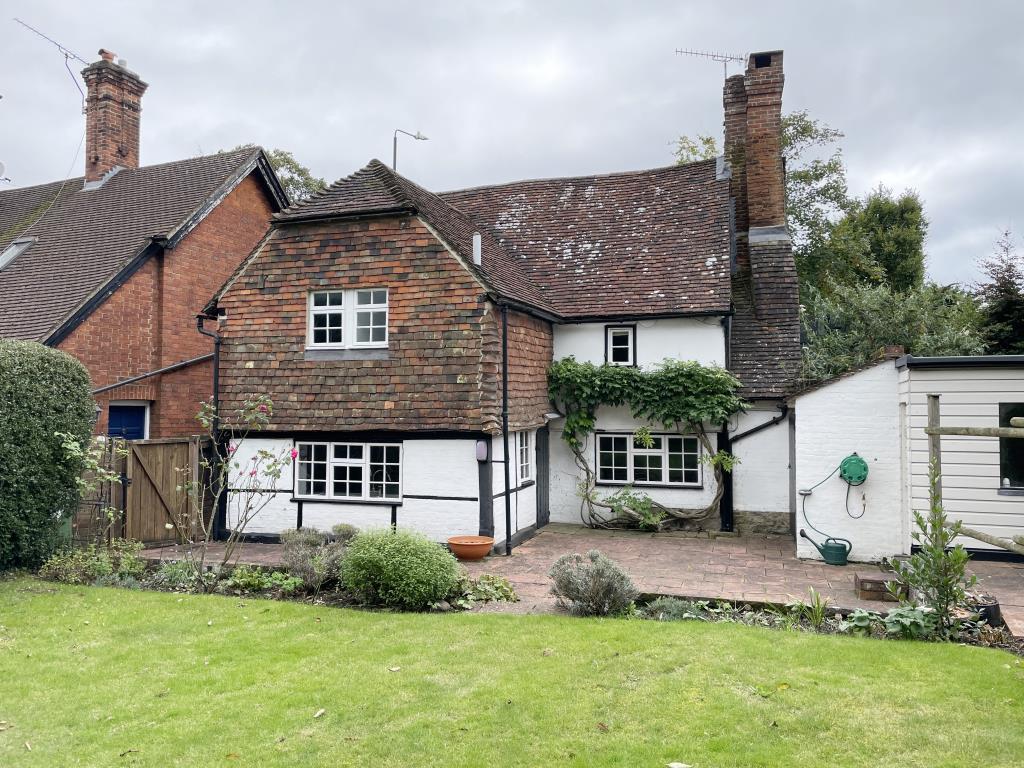 Lot: 97 - DETACHED CHARACTER PROPERTY IN POPULAR COMMUTER VILLAGE - Rear of property from garden
